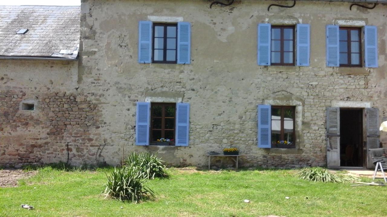 De Oude Pastorie Bed & Breakfast La Celle-En-Morvan Exterior foto