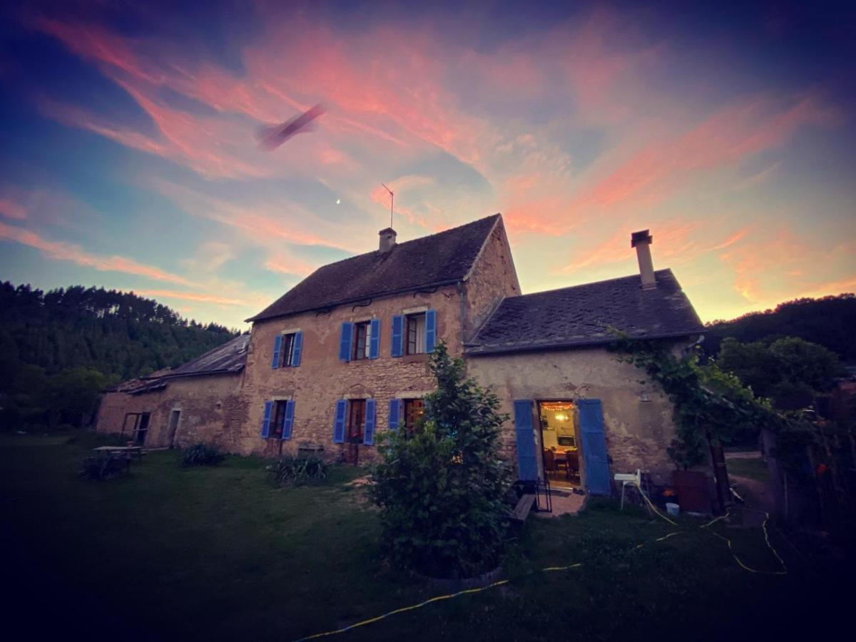 De Oude Pastorie Bed & Breakfast La Celle-En-Morvan Exterior foto