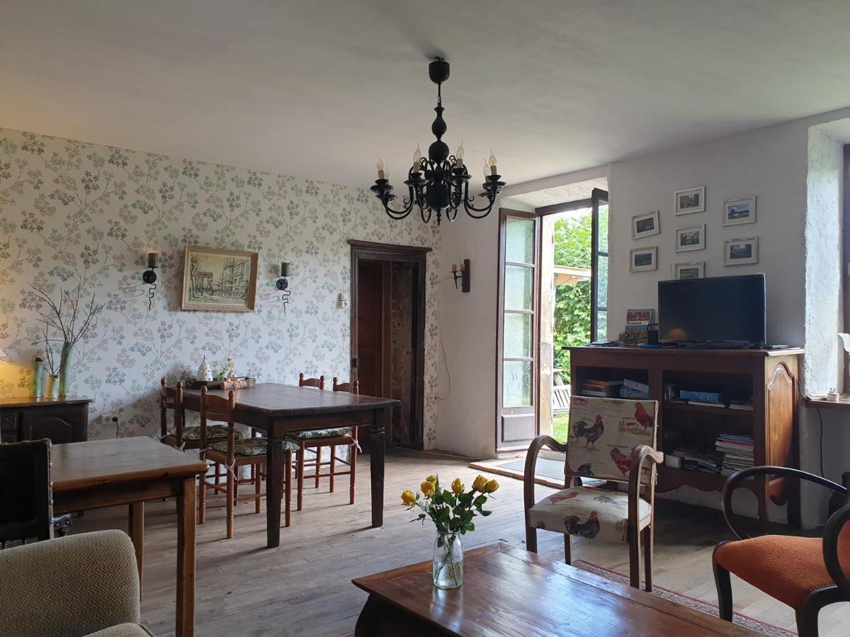 De Oude Pastorie Bed & Breakfast La Celle-En-Morvan Exterior foto