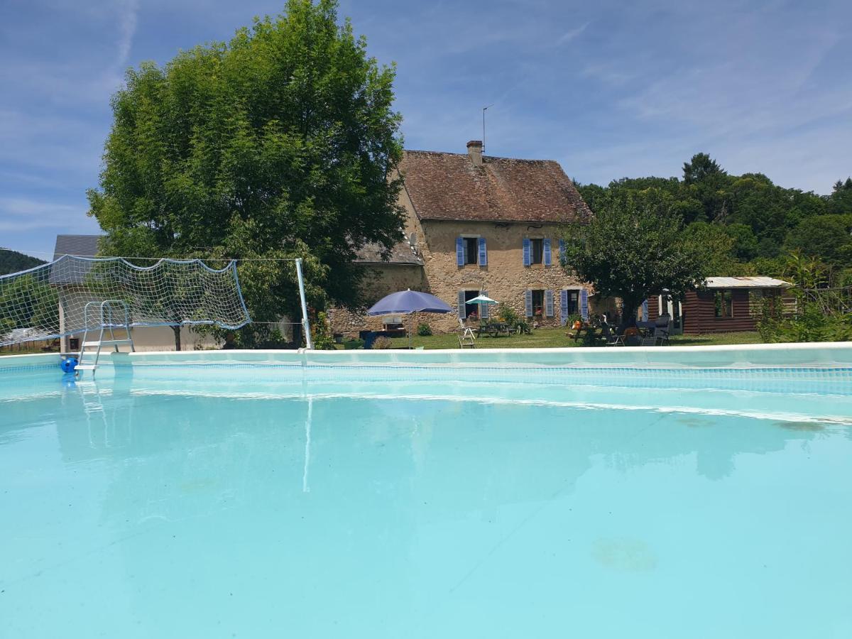 De Oude Pastorie Bed & Breakfast La Celle-En-Morvan Exterior foto